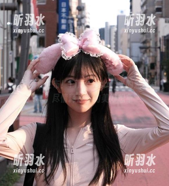 最新图集发布！Tiny Asa带来的油亮写真，尽情释放你的美好想象